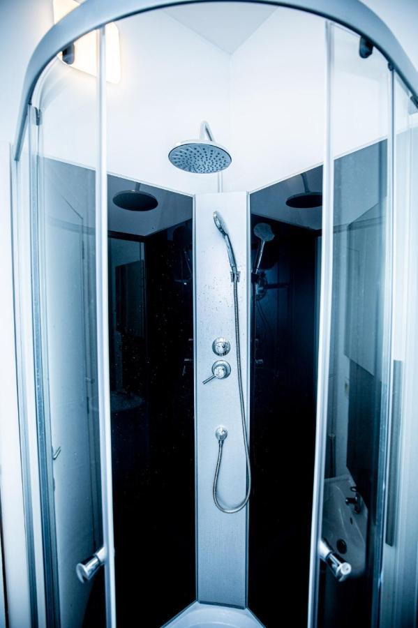 Agréable chambre sur liège avc parking et wifi gratuit Exterior foto
